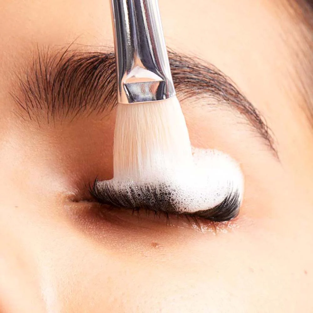 JB Lashes Cleansing Brush - Image 3