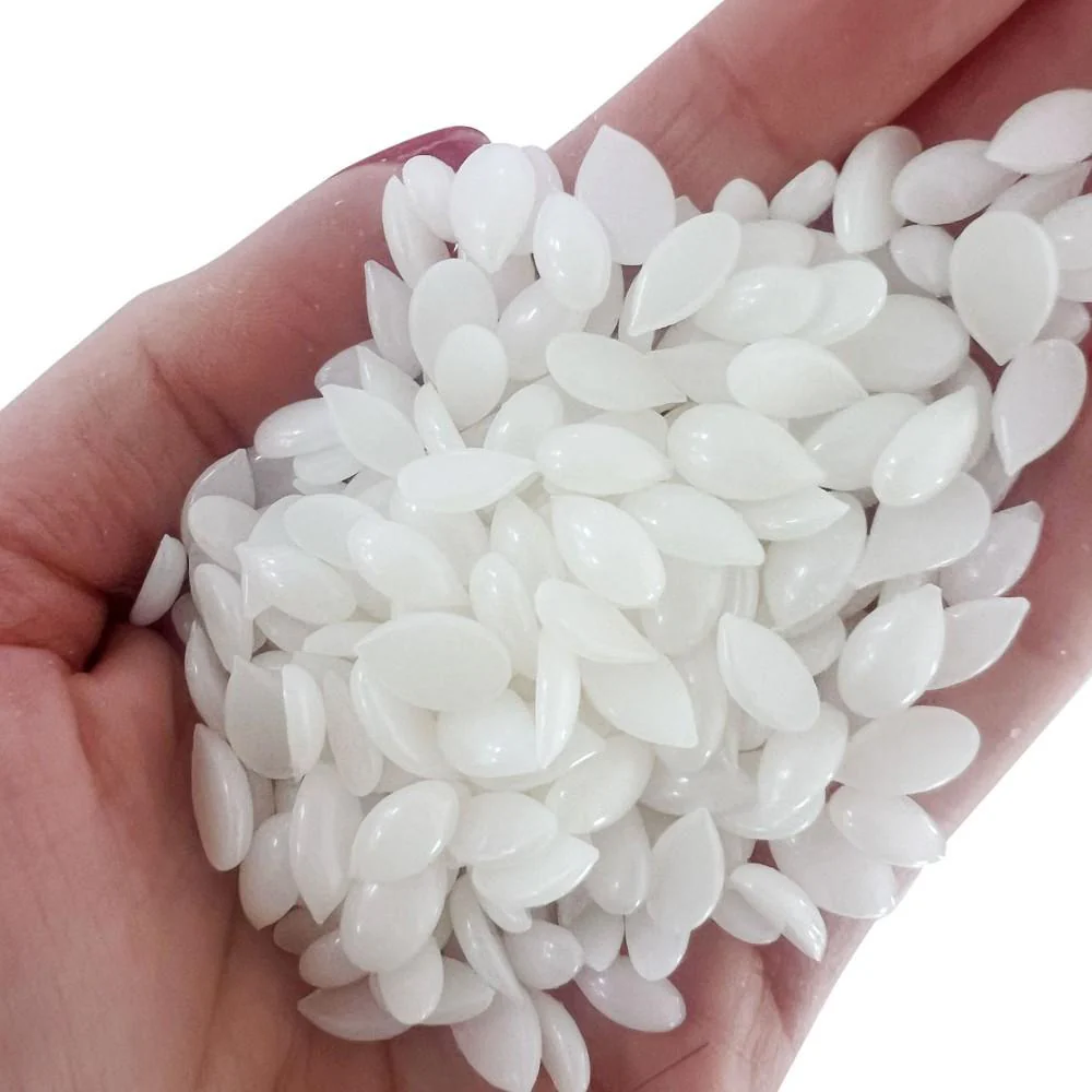 White Strawberry Thermochromic Rosin Free Hard Wax Beads - Made in Italy / Bulk 22 lbs. - 10 kg. by Waxness - Image 4
